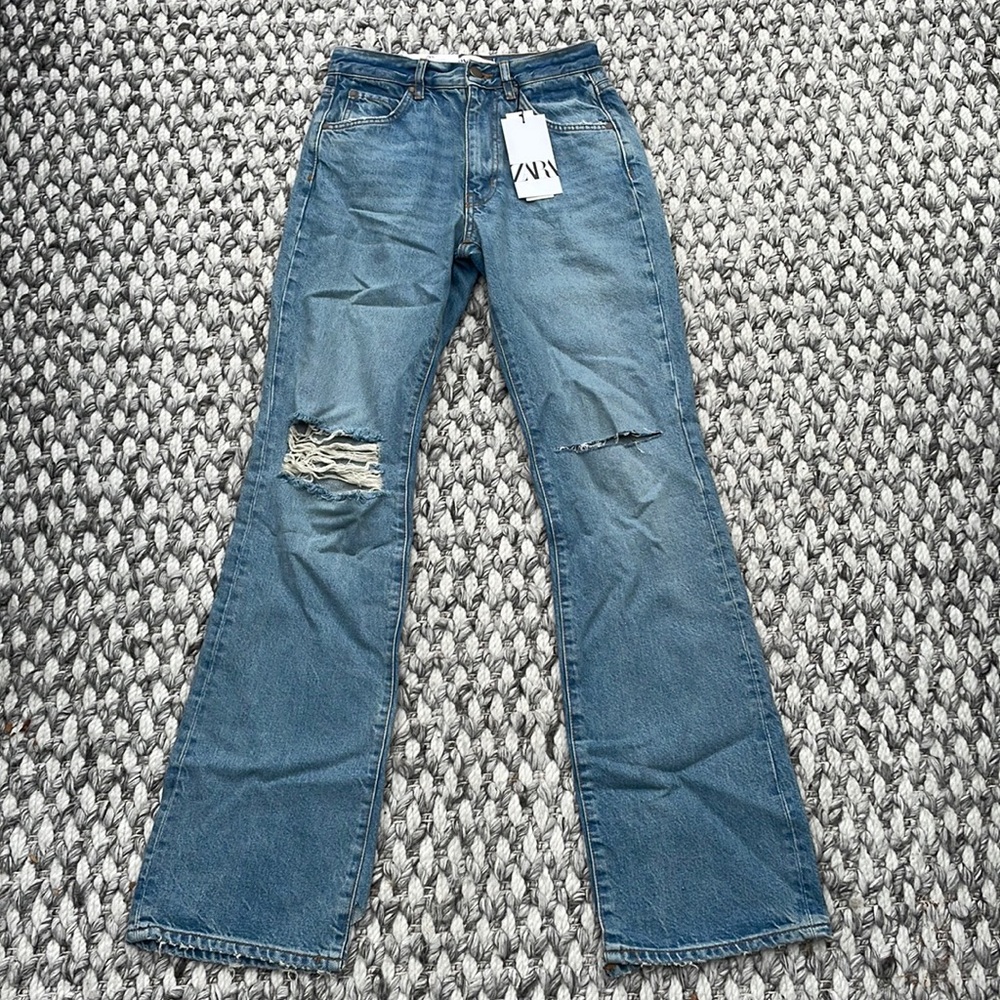 The Distressed Mid Pant - Zara